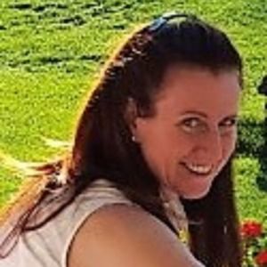 Meet your Posher, Caroline